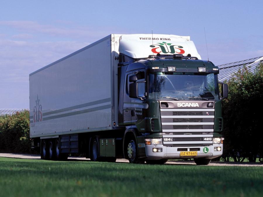  Scania R124L 420 4x2 1995 года  (фото 1 из 2)